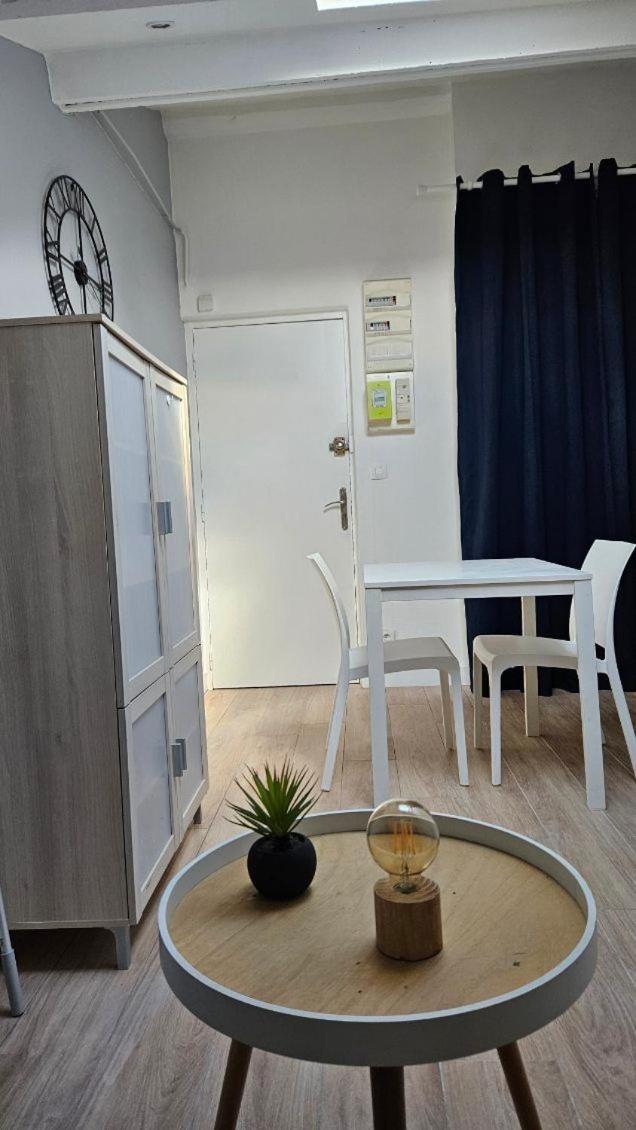 Cocon Villeurbanne Charpennes Extérieur photo